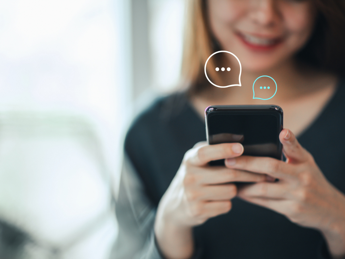 Policyholder using the live chat online to contact our Customer Care team