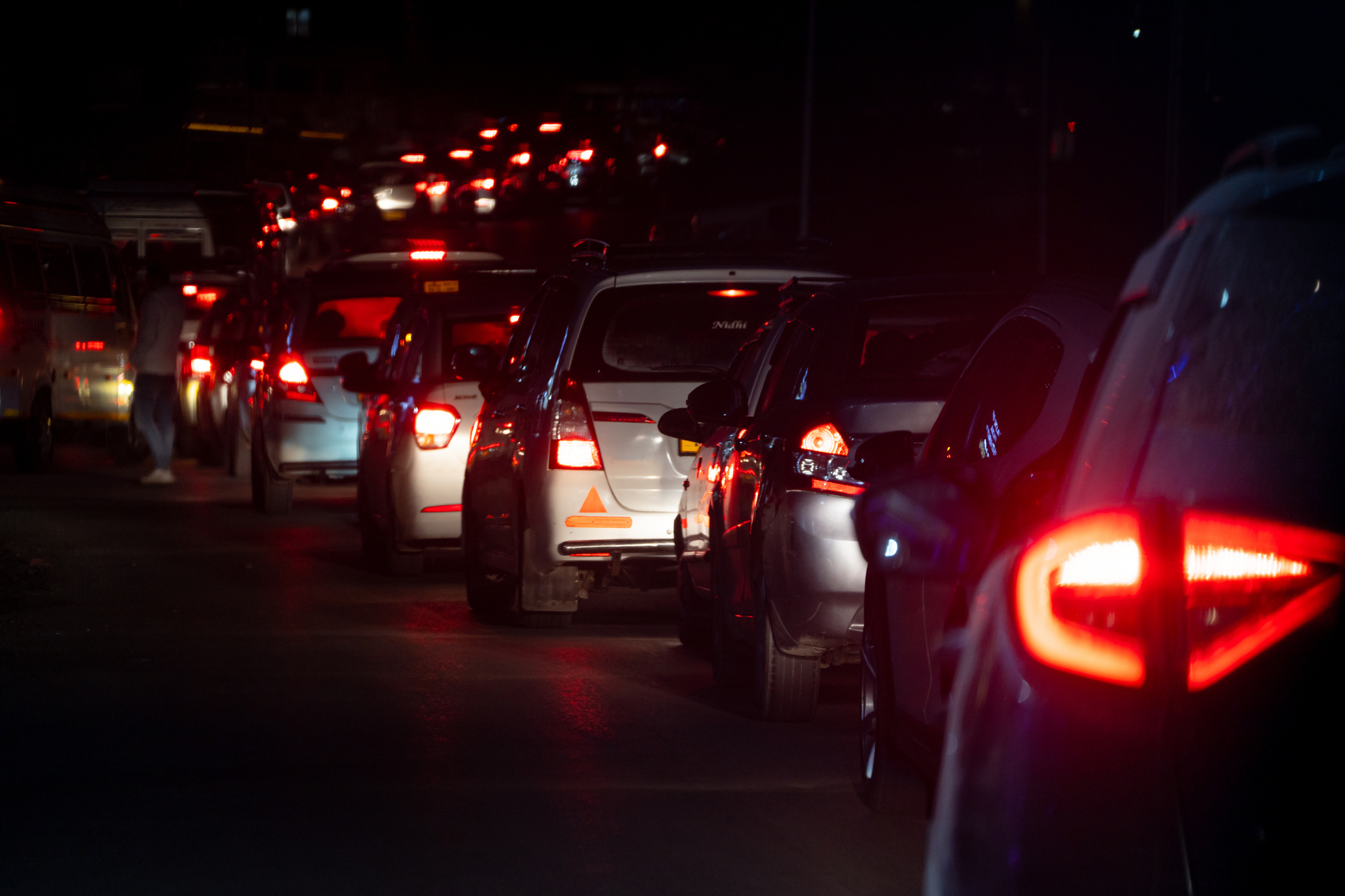 Cars evacuating Jasper