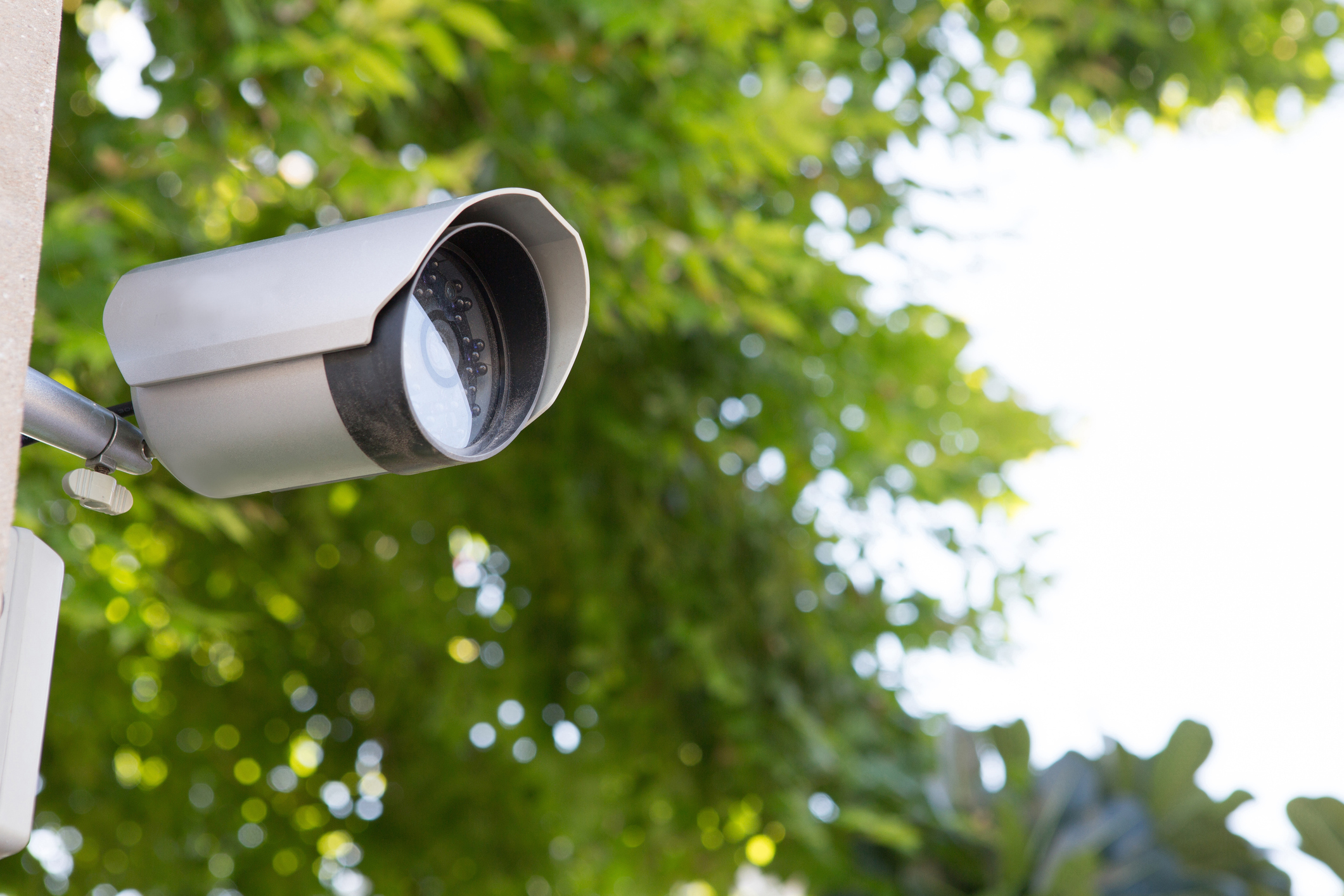 Outdoor surveillance security camera