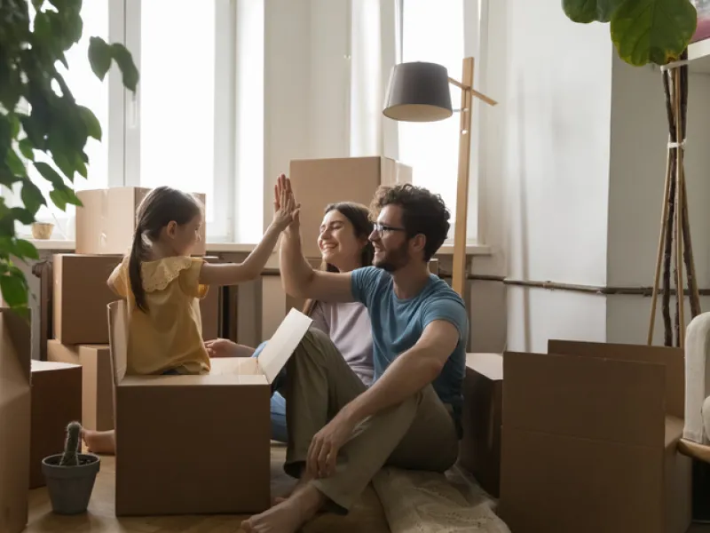 Is tenant insurance mandatory in BC? Renter family moving in